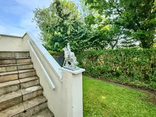 15 Springvale GardensImage 24