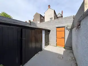199 Duncairn GardensImage 27