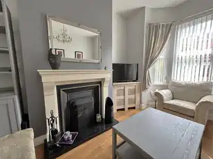 199 Duncairn GardensImage 8