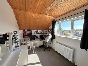 10 Hoylake ParkImage 17