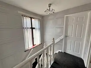 10 Westway ParadeImage 13