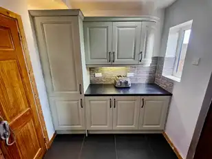 22 Highfern GardensImage 9