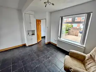 22 Highfern GardensImage 4
