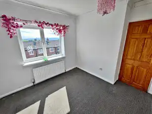 22 Highfern GardensImage 18