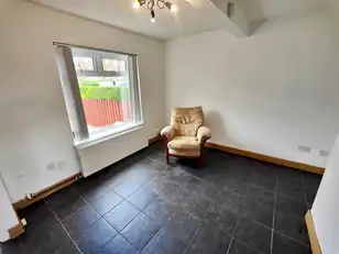 22 Highfern GardensImage 6