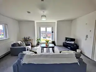 Apt 2, 11 Mill Valley GardensImage 5