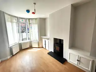 73 Willowbank GardensImage 4