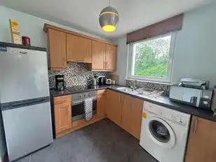 Apt 8, 674 Shore RoadImage 12