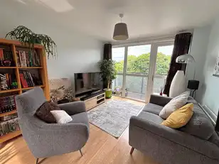 Apt 8, 674 Shore RoadImage 7