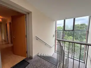 Apt 8, 674 Shore RoadImage 5