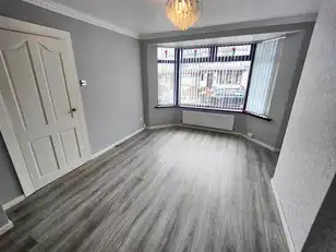 42 Woodvale GardensImage 5