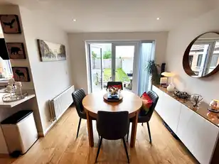 10 Lyndhurst ParkImage 14