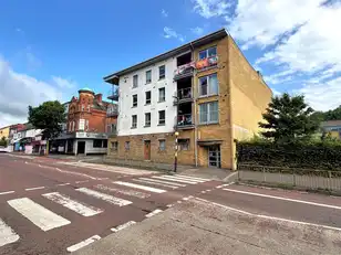 Image 1 for Apt 7, 109 Shankill Road