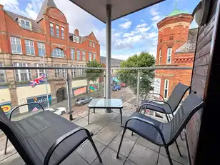 Apt 7, 109 Shankill RoadImage 12