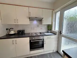 7 Hoylake ParkImage 8