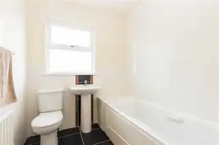 12A Glenhoy DriveImage 10