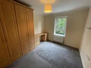 Apt 8 Knockdene ManorImage 5