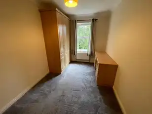 Apt 8 Knockdene ManorImage 4