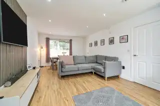 1A Knockmount GardensImage 8