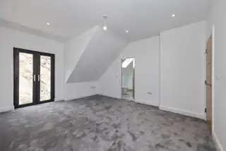 9 Middle Braniel RoadImage 30