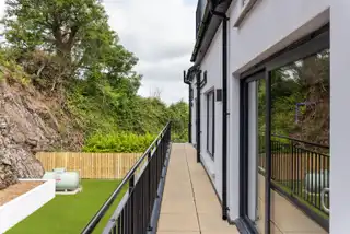 9 Middle Braniel RoadImage 22