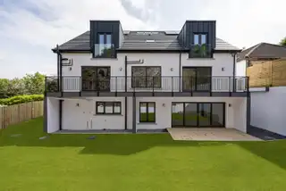 9 Middle Braniel RoadImage 58