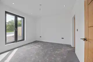 9 Middle Braniel RoadImage 23