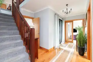 10 Castlehill ManorImage 5