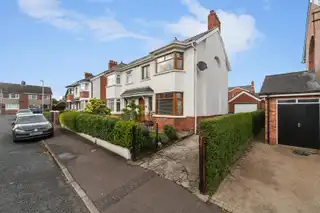 Image 1 for 8 Holland Gardens
