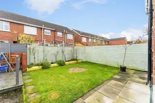 58 Larkfield GardensImage 15