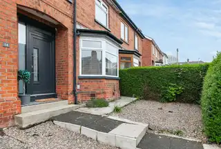 14 Irwin CrescentImage 3