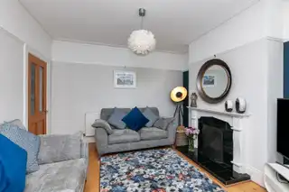 14 Irwin CrescentImage 5