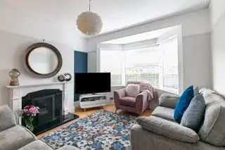 14 Irwin CrescentImage 9