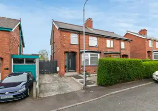 Image 1 for 14 Irwin Crescent