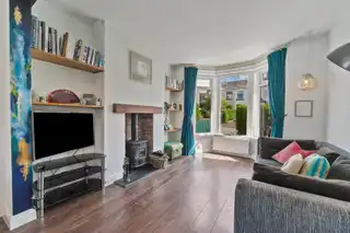 25 Bloomfield GardensImage 6