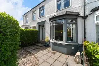 25 Bloomfield GardensImage 2
