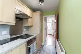 43 Clarendon AvenueImage 12