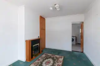 4 Oakdene ParadeImage 4