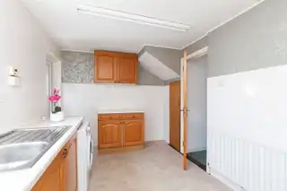 4 Oakdene ParadeImage 6