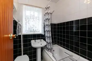 4 Oakdene ParadeImage 14