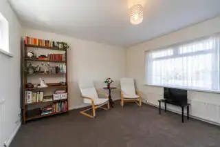 16 Lothian AvenueImage 6