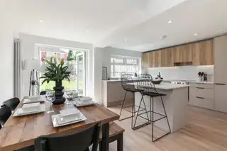 9 Brentwood ParkImage 8