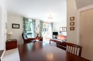 12 Kensington Gardens WestImage 9