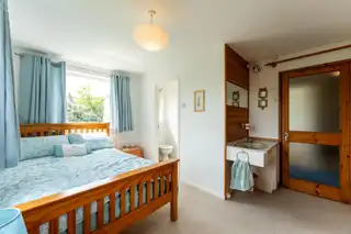 12 Kensington Gardens WestImage 17