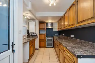 15 Woodcot AvenueImage 8