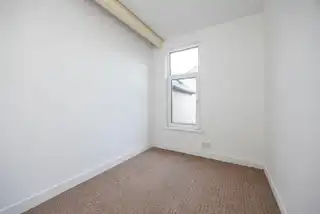 15 Woodcot AvenueImage 12