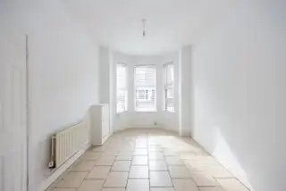 15 Woodcot AvenueImage 6