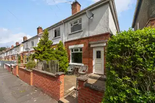 32 Dunraven GardensImage 2