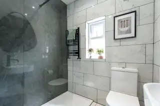 74 Woodcot AvenueImage 21