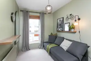 Apt 8B Altona PlaceImage 15